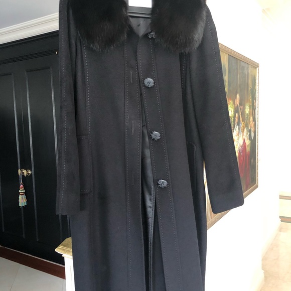 Max Mara Black Wool Fox Fur Coat 